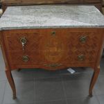 426 4653 CHEST OF DRAWERS